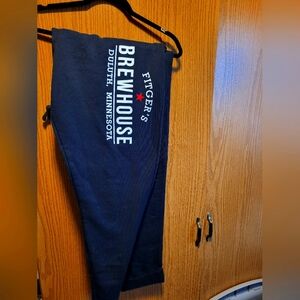 Fitgers Brewhouse size 3x sweatpants